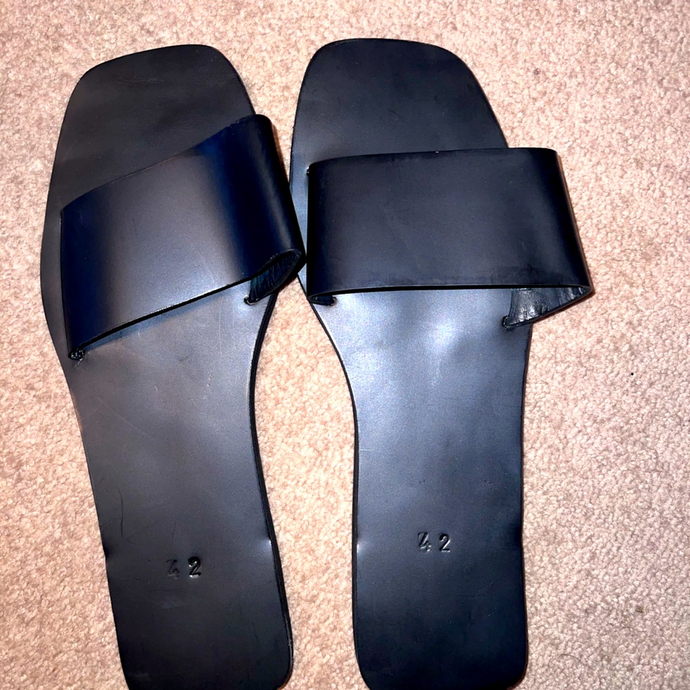 African Slippers